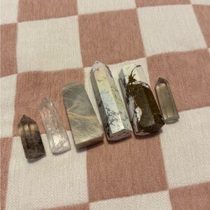 Elegant Stone Crystal Set - White, Brown, Gray